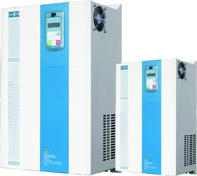 当电机的旋转速度(频率)改变时，其输出转矩会怎样?